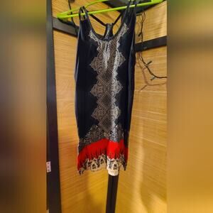 >5/$40<Rue21 Geometric Abstract Long Flowy Crossback Tank Top